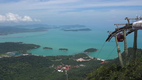 Gondola-arrives-at-top-station,-Langkawi-cable-car-on-Malaysia-island