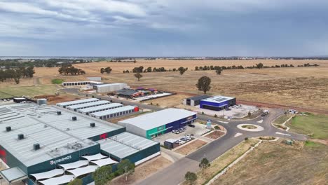 Yarrawonga,-Victoria,-Australia---7-December-2023:-Aerial-reveal-over-the-new-industrial-area-in-Yarrawonga-and-revealing-the-Bunnings-hardware-store