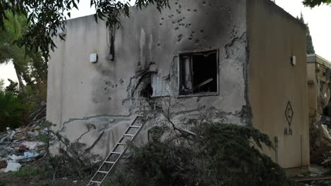 Aftermath-of-a-house-in-Kibutz-Nir-Oz-after-the-Attack-all-burned-out