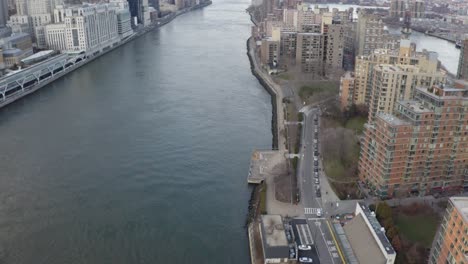 Cinematic-4K-Aerial-pan-East-River-NYC-New-York-City