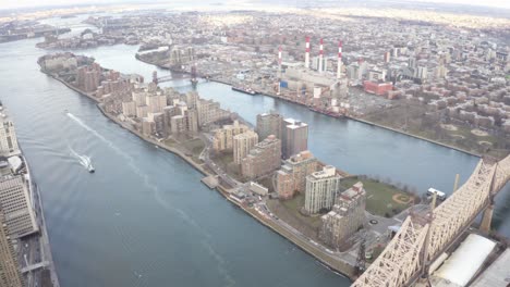 Cinematic-4K-Aerial-of-Roosevelt-island-NYC