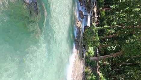 Natural-hot-pools-in-Caribbean-jungle