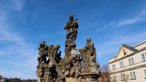 Statues-of-Madonna-and-Saint-Bernard-on-Charles-Bridge-in-Prague,-Czech-Republic