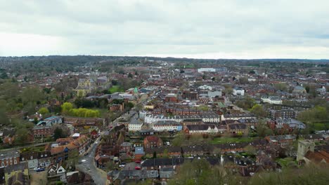 Winchester-flight-over-city-towards-the-cathedral