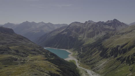 Drone-captures-the-stunning-Lake-Neves-in-South-Tyrol