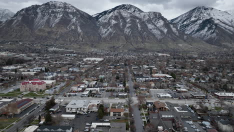Bergkette-Und-Stadtbild-Von-Provo-Utah