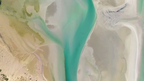 Draufsicht-Auf-Die-Detwah-Lagune-An-Der-Küste-Von-Sokotra,-Jemen