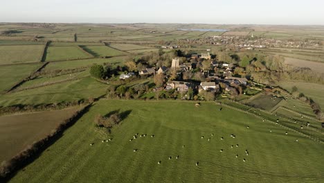 Großbritannien-Kleines-Dorf-Auf-Dem-Land-Leicestershire-Luftaufnahme-Bringhurst-Welland-Valley-England