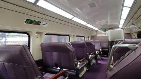Interior-Del-Tren-Sydney-K-Set