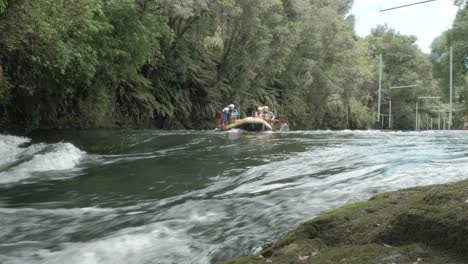 Kaituna-River,-Rotorua,-New-Zealand,-December-13,-2019