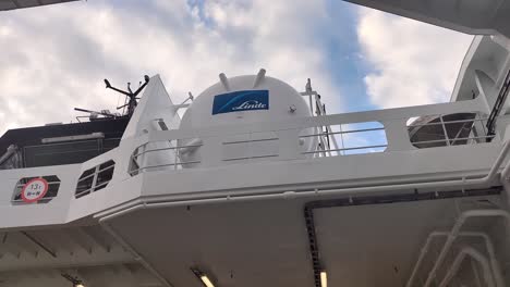 Flüssigwasserstoff-Gastank-An-Bord-Des-Passagierschiffs-MF-Hydra-Von-Norled-Company-–-Linde-Gas-Tank