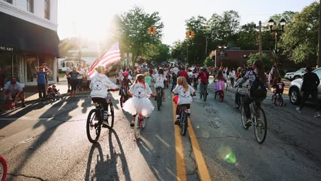 Kids-and-Children-On-Bicycles-In-Fourth-Of-July-Parade