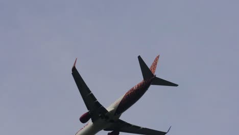 Batik-Air-plane-during-take-off