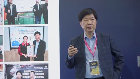 James-Chu,-CEO-Von-ViewSonic,-Spricht-Auf-Der-Smart-City-Expo-In-Taipeh,-Taiwan