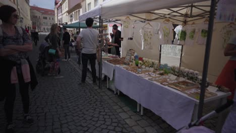 Stalls-selling-local-products-in-the-small-square