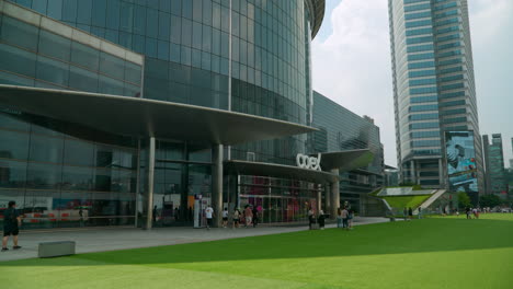 People-Strolling-At-The-Coex-Shopping-Mall-On-A-Sunny-Day-In-Seoul,-South-Korea