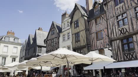 Place-Plumereau-In-Tours,-Frankreich,-Ein-Herzstück-Der-Altstadt-–-Vieux-Tours