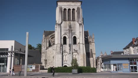 Basilica-Saint-Julien-street-view-in-Tours-city-France,-most-of-this-Gothic-church,-once-part-of-a-Benedictine-abbey,-dates-from-the-mid-1200s
