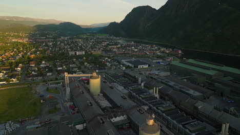 Parque-Industrial-En-Noruega