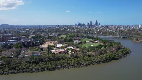 Playing-Fields-On-The-Banks-Of-Brisbane-River-Near-Eleanor-Schonell-Bridge-In-Queensland,-Australia