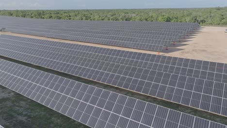 Close-up-aerial-solar-panels-in-a-large-photovoltaic-power-plant,-Caribbean