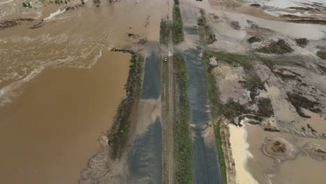 Überschwemmungen-In-Süßwasser-Cairns-Durch-Den-Überlauf-Des-Barron-River-Aufgrund-Des-Zyklons-Jasper,-Queensland