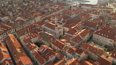 Aerial-view-of-Dubrovnik-old-town-fortress
