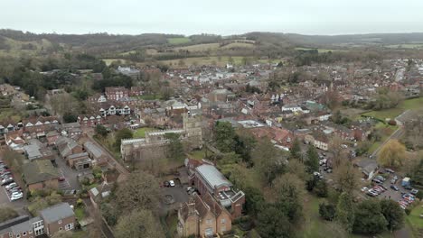 An-aerial-view-of-Tring-village-in-Hertfordshire,-England,-on-an-overcast-winter-day