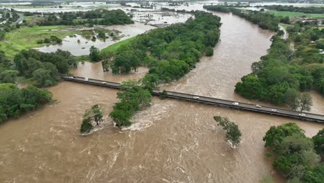 Traffic-on-the-bridge-over-the-Barron-River-in-Caravonica-Cairns-after-Cyclone-Jasper