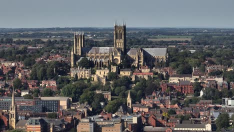 Luftaufnahme-Der-Kathedrale-Von-Lincoln,-Großbritannien