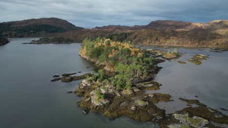 Loch-Moidart-Inseln-An-Der-Westküste-Schottlands---Luftaufnahme