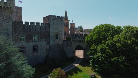 Aerial-establishing-shot-of-the-vast-grounds-of-Chateau-de-Pouzilhac