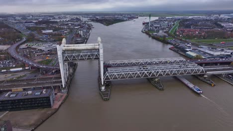 Railway-steel-truss-bridge,-Dordrecht-city,-South-Holland,-Netherlands