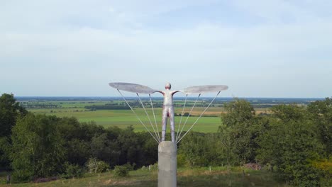 Lilienthal-Monument-flying-hill-summer-Germany