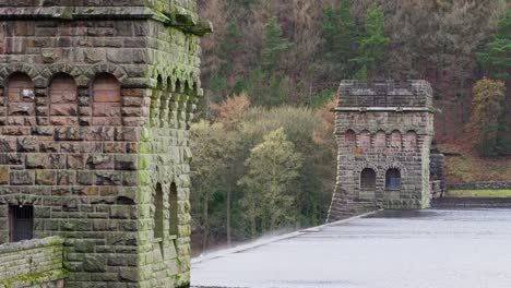 Views-of-the-famous-Howden-and-Derwent-stone-build-Dams,-used-in-the-filming-of-the-movie-Dam-Busters