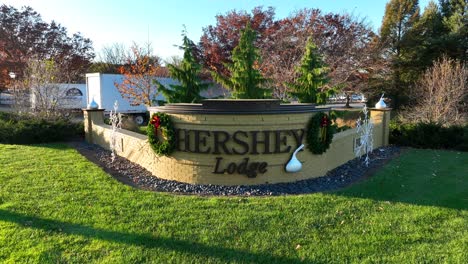 Hershey-Lodge-hotel-sign-decorated-with-holiday-Christmas-wreath-in-winter