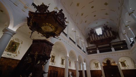 Wood-Carved-Pulpit,-Ornate-Ceiling,-St-Charles-Borromeo-Church,-STATIC
