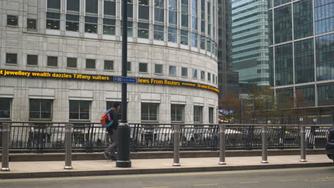 Wide-Shot-of-Thomson-Reuters-Headquarters-in-Canary-Wharf-London