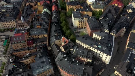 Drone-footage-revealing-the-Gamla-Stan-in-Stockholm,-Sweden