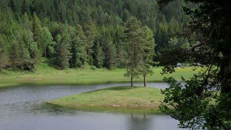 The-Lottensee-in-Austria-at-Summer