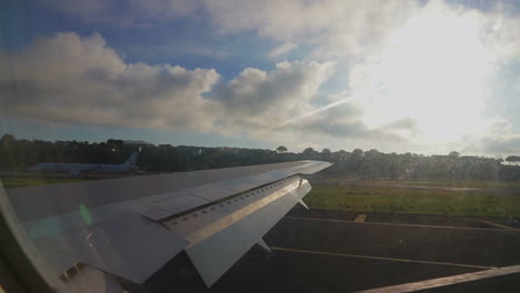 Airplane-taxing-in-João-Paulo's-II-in-the-city-of-Ponta-Delgada-in-São-Migel's-island-in-the-Azores-in-the-morning