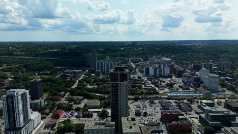 Hamilton-Mountain-ridge-overlooking-the-downtown-city-in-Ontario-Canada-at-the-tallest-apartment-building-rental-tower-180-degree-panoramic-view-of-the-city-condos-hotels-churches-homes-looking-down
