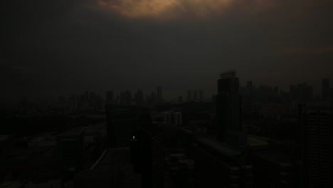 A-cloudy-sunrise-at-dawn-of-the-skyline-of-Singapore