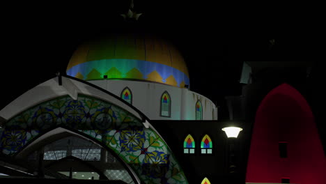 Close-Up-Shot-Of-The-Melaka-Strait-Mosque-at-Night