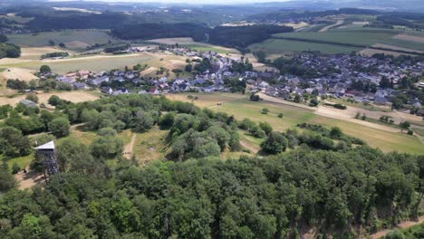 Drone-Shot-of-the-landscpae-of-Boos-in-the-Eifel,-Germany