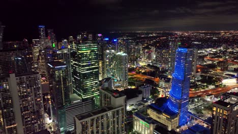 Aerial-footage-ob-skyscrapers-in-Downtown-Miami