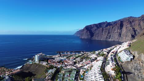 Los-Gigantes,-The-Giants-Tenerife-Costa-Adeje-in-Spain,-Canary-Islands