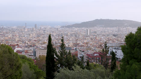 Sich-Entfaltendes-Barcelona-Im-Luftbild