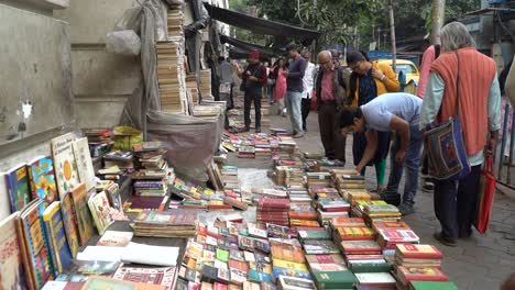 Old-books-are-being-sold-on-the-pavements-in-the-streets-of-Calcutta