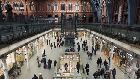 View-From-Upper-Level-Concourse-Looking-Down-At-Commuters-And-Shoppers-At-St-Pancras-Station-In-December